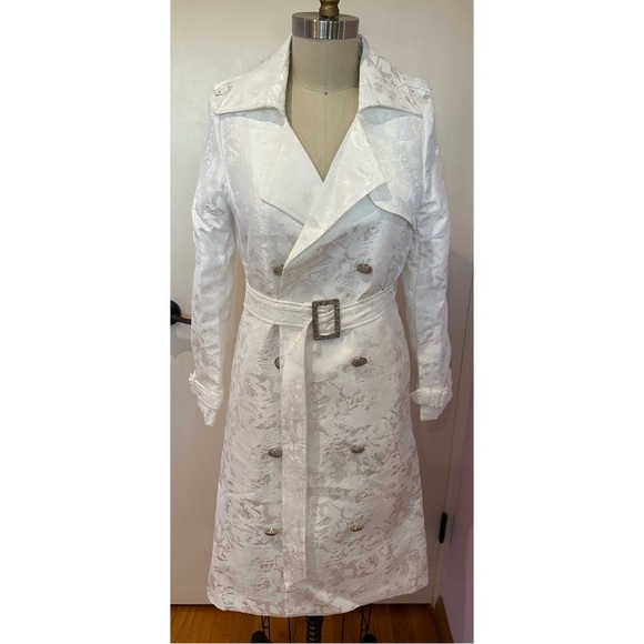 Trench Coat - Picture 1 of 3